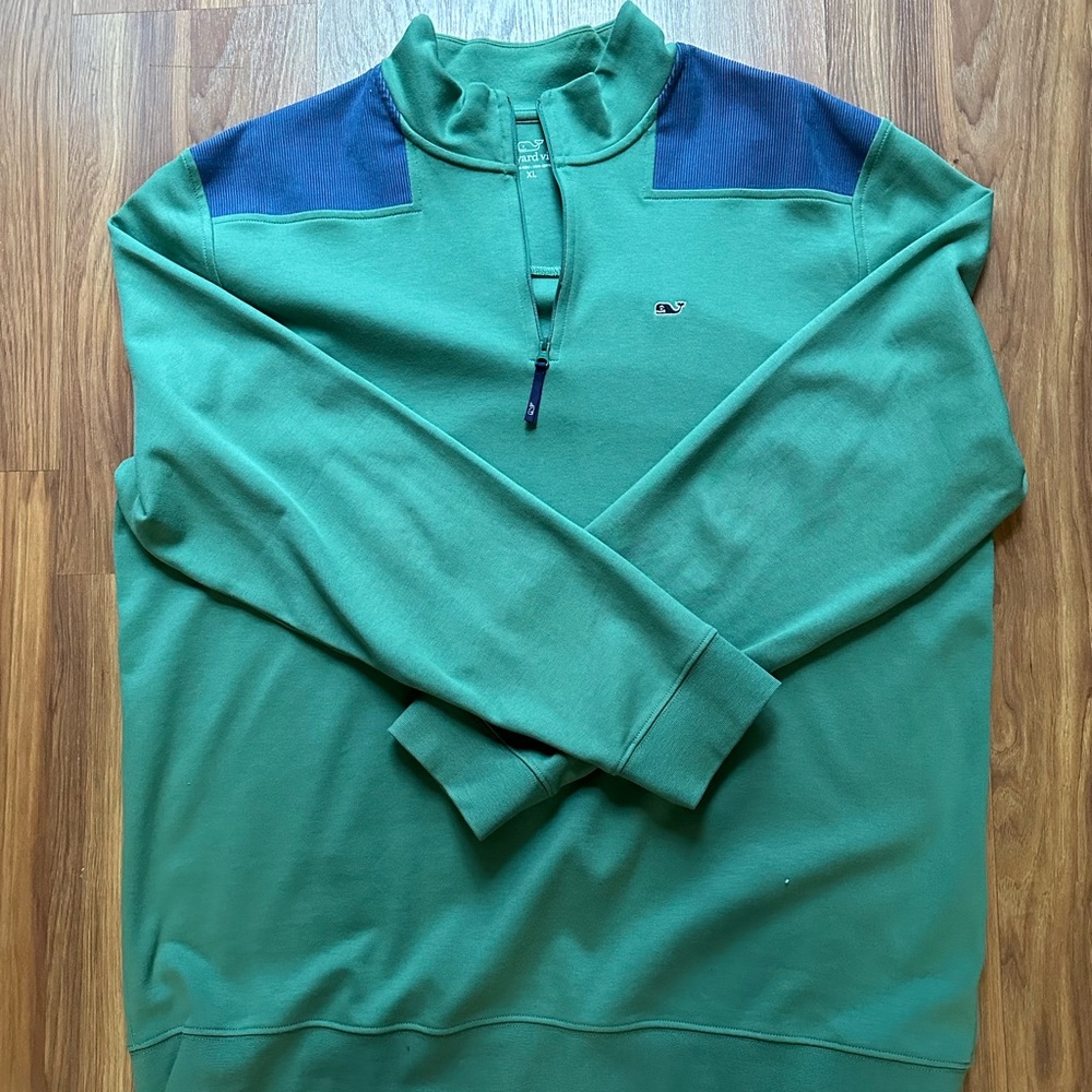 💚 Like New Men’s Vineyard Vines quarter zip💚